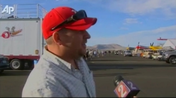 Letecké závody Reno, Nevada, USA: 9 mŕtvych a 56 zranených pri havárii lietadla