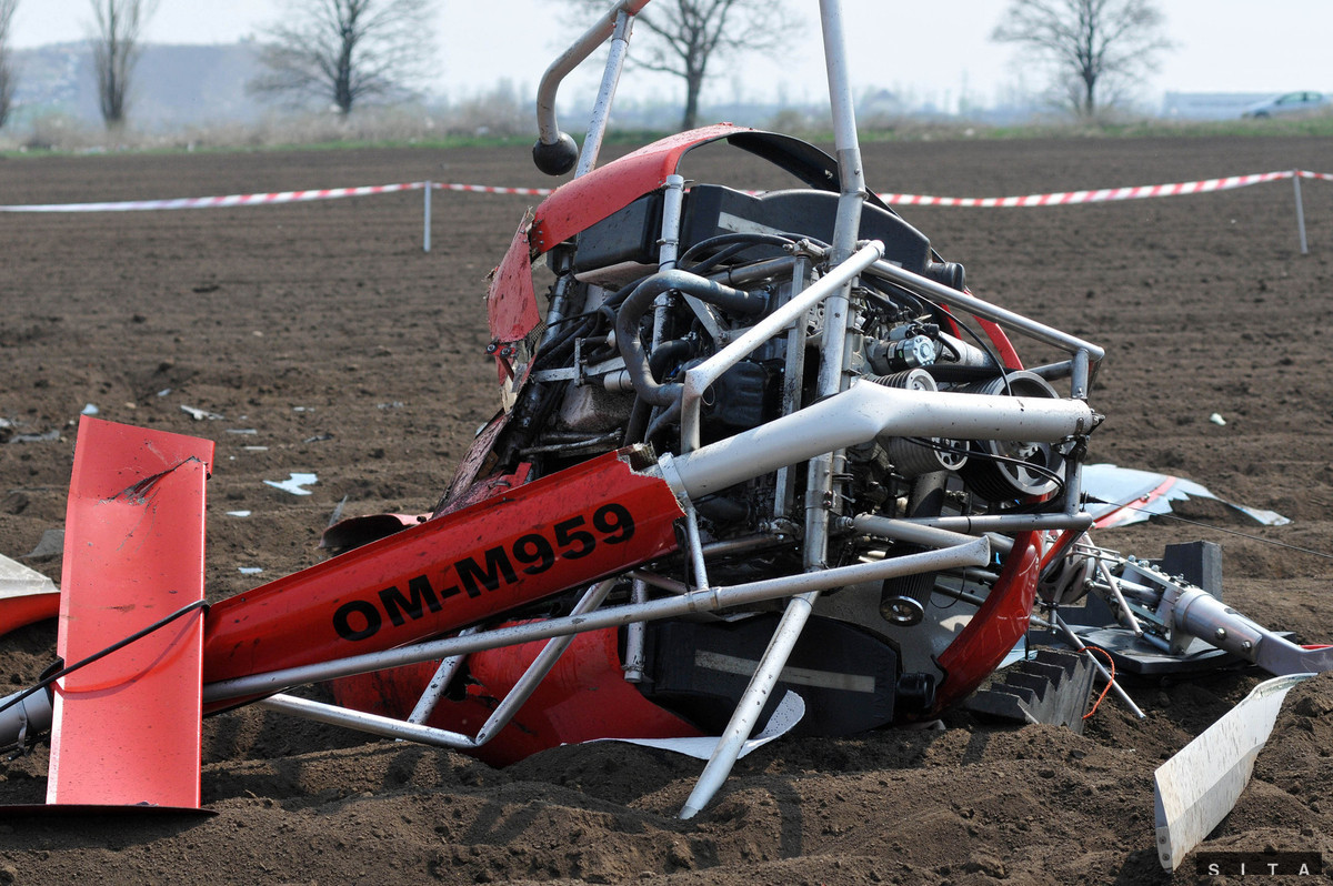 Pri Trnave spadol ultraľahký vrtuľník Dynali H2S OM-M959, pilot neprežil